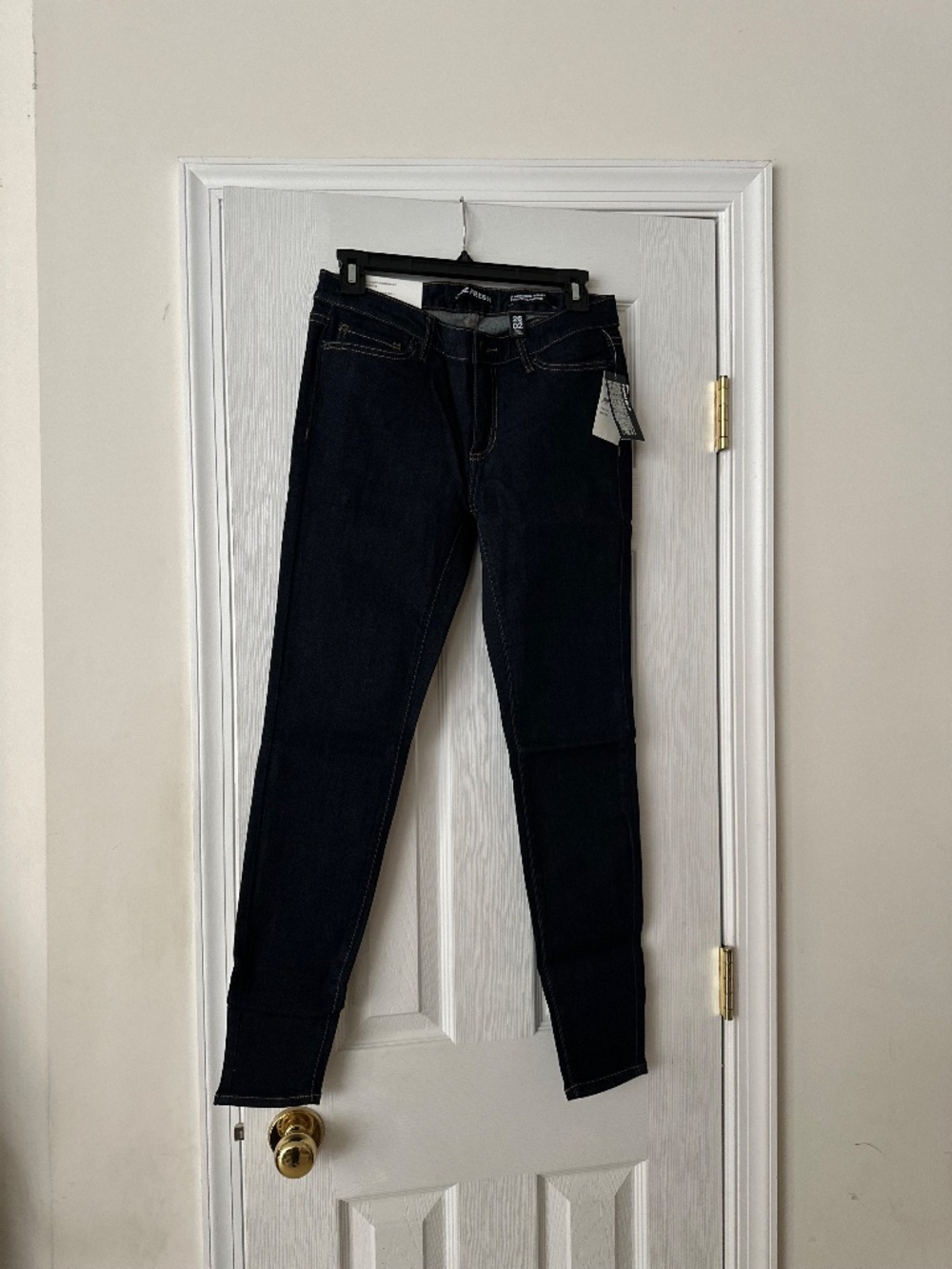 NWT Joe Fresh Classic Slim Mid Rise Skinny Jeans 26/02